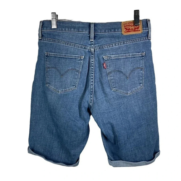 Levi’s Red Tab Bermuda Shorts size‎ 28 - Picture 1 of 10